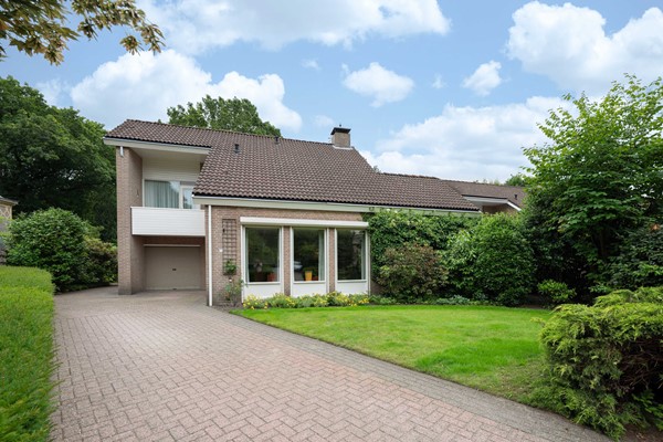 Verkocht: Mgr. Van Hooydonklaan 10, 4741 DJ Hoeven